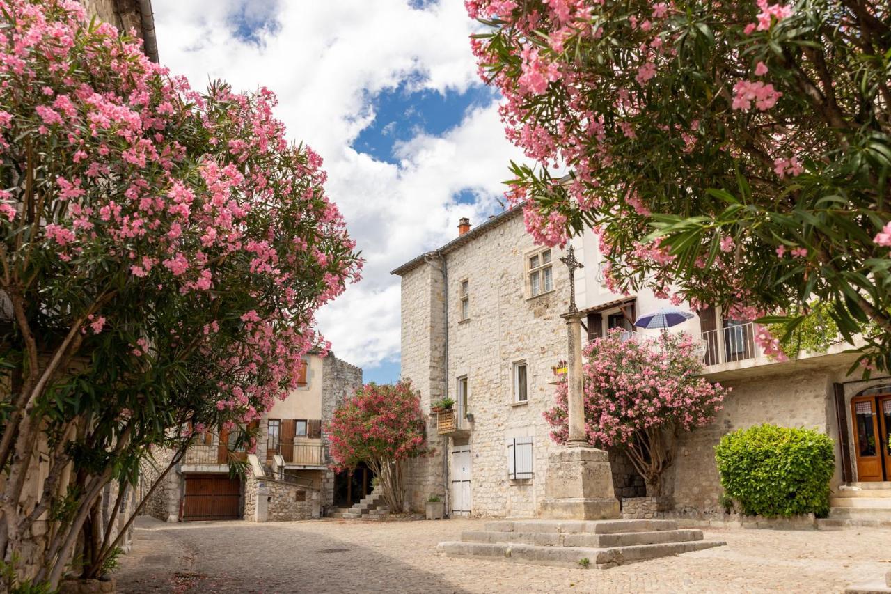 Camping Rcn La Bastide En Ardeche Sampzon Exterior photo